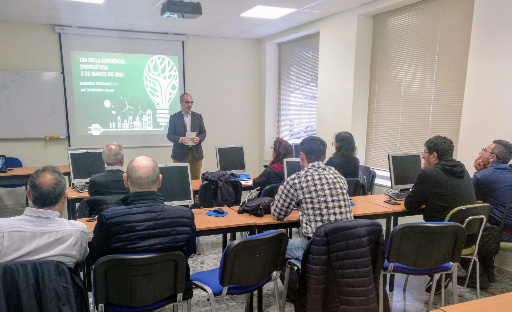 Eléctrica de Cádiz celebra el Día de la Eficiencia energética con talleres sobre Energías Renovables  